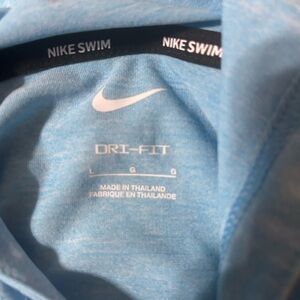 Lightweight light blue hoodie with no pockets 
Size L